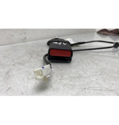 Attache ceinture avant gauche CITROEN C1 2