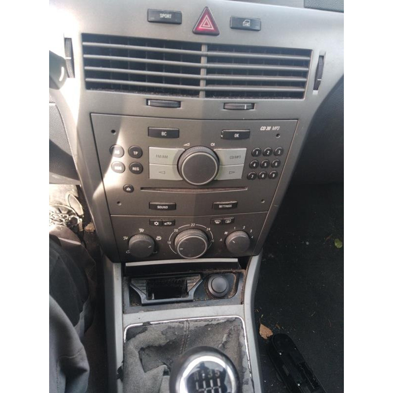 Feu arriere principal gauche (feux) OPEL ASTRA H Photo n°6