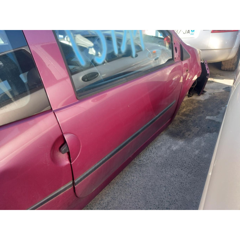 Calculateur moteur RENAULT TWINGO 2 Photo n°9