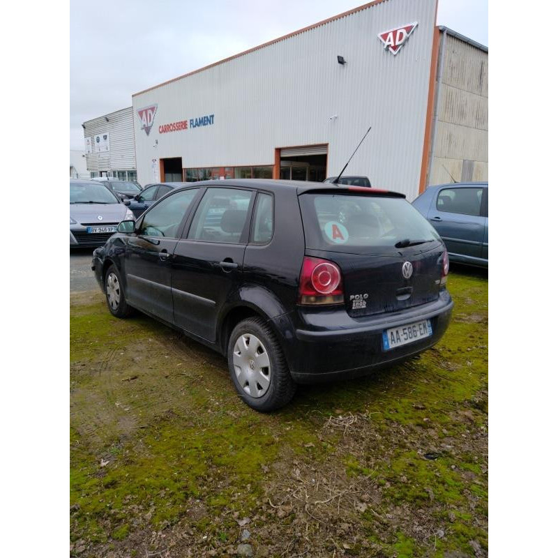 Pretensionneur de ceinture avant droit VOLKSWAGEN POLO 4 Photo n°6