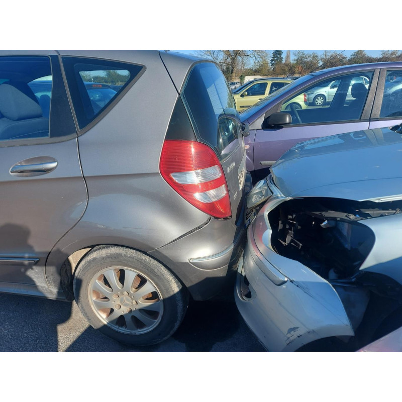 Aile avant gauche MERCEDES CLASSE A 169 Photo n°19