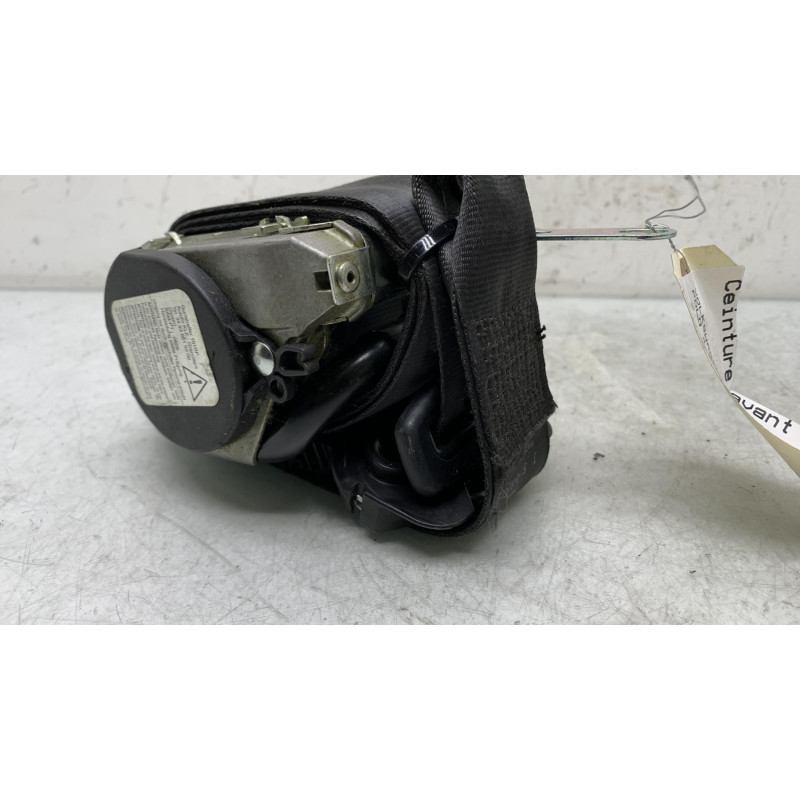 Pretensionneur de ceinture avant droit VOLKSWAGEN POLO 4 Photo n°1