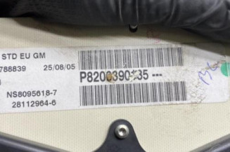 Compteur OPEL VIVARO 1
