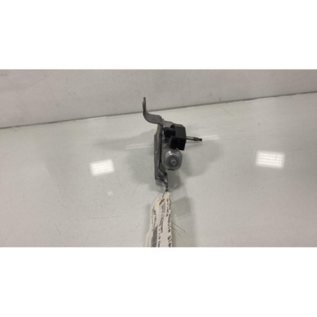 Moteur essuie glace arriere TOYOTA YARIS 3