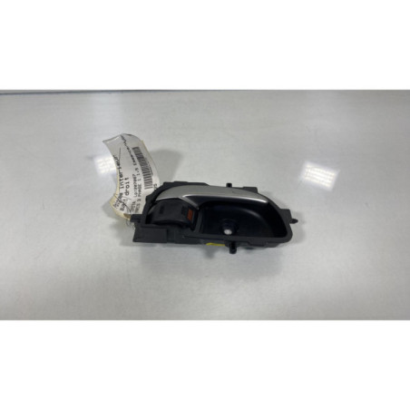 Poignee interieur avant droit TOYOTA YARIS 3