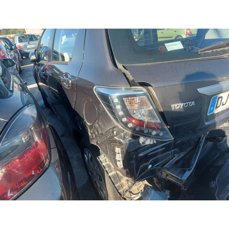 Etrier avant droit (freinage) TOYOTA YARIS 3 Photo n°17
