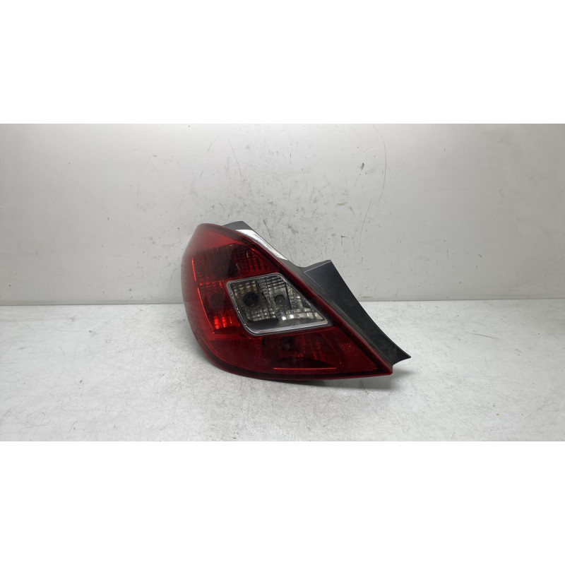 Feu arriere principal gauche (feux) OPEL CORSA D Photo n°2