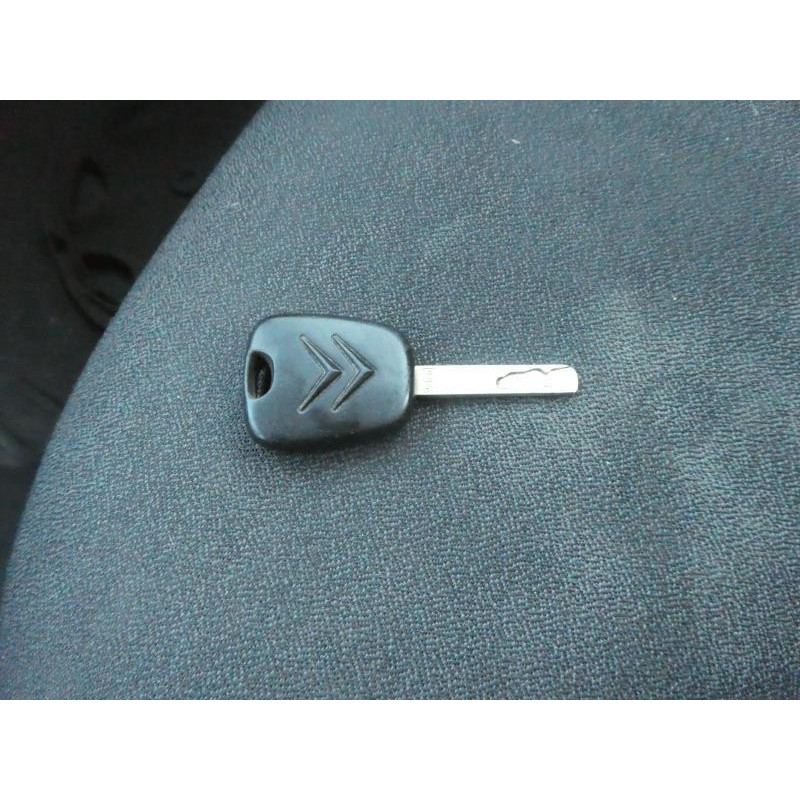 Porte avant droit CITROEN C3 1 Photo n°12