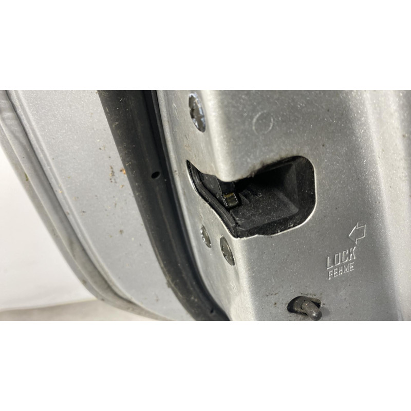 Porte arriere gauche MAZDA 323 6 Photo n°2
