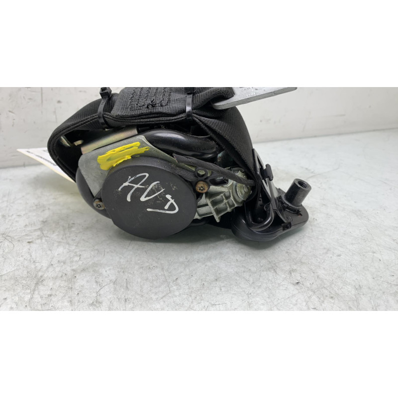 Pretensionneur de ceinture avant droit RENAULT MEGANE 3 Photo n°3