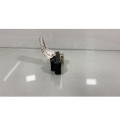 Interrupteur de leve vitre avant gauche SUZUKI SWIFT 3