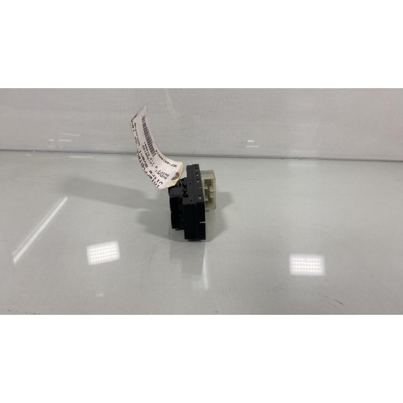 Interrupteur de leve vitre avant gauche SUZUKI SWIFT 3 Photo n°2
