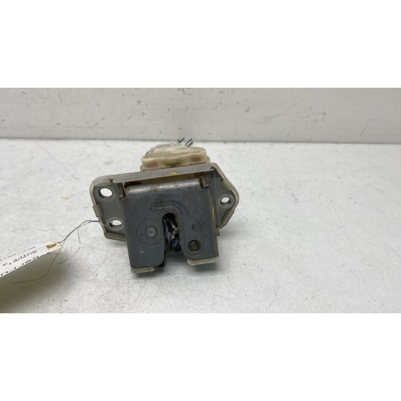 Serrure de coffre SUZUKI SWIFT 3 Photo n°2