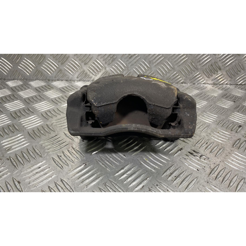 Etrier avant droit (freinage) SUZUKI SWIFT 3 Photo n°1