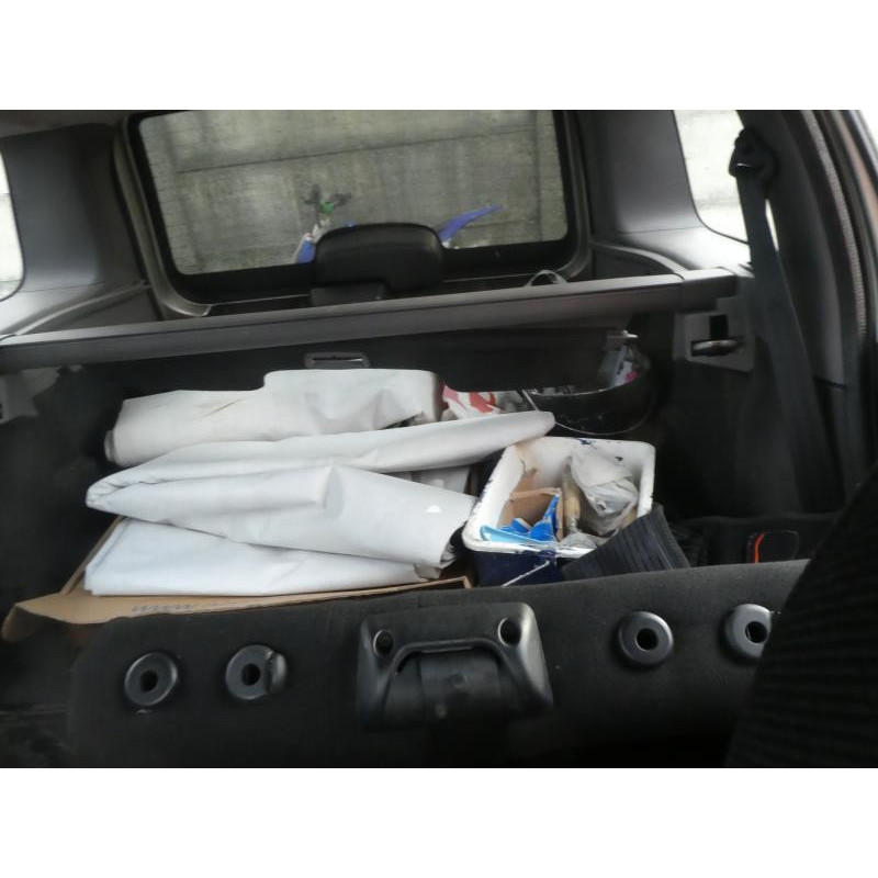 Pretensionneur de ceinture avant droit PEUGEOT 206 Photo n°6