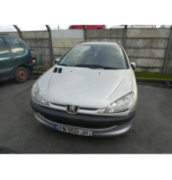 Pretensionneur de ceinture avant droit PEUGEOT 206