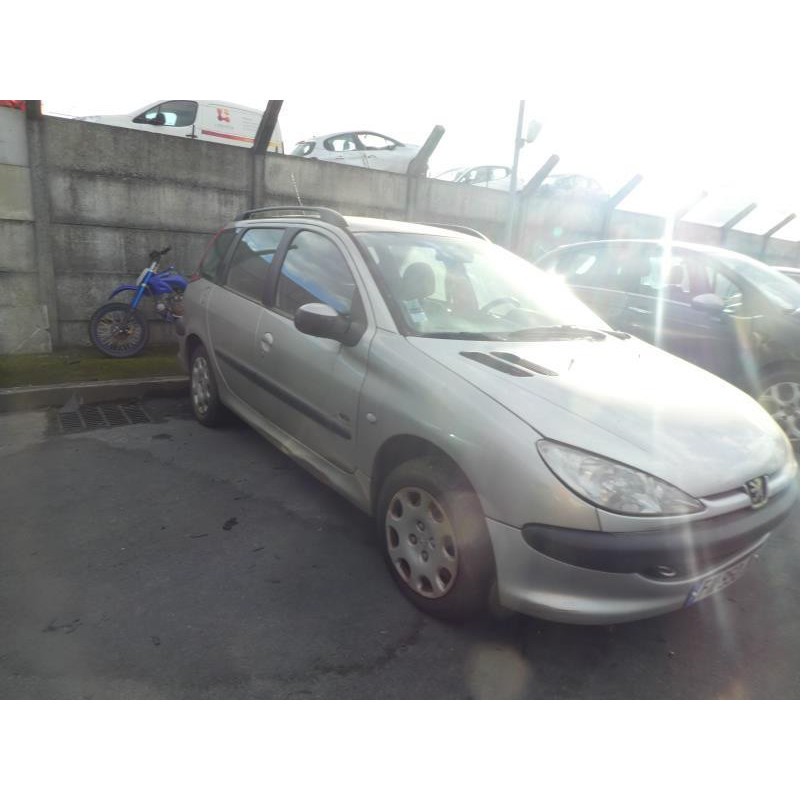 Pretensionneur de ceinture avant droit PEUGEOT 206 Photo n°10