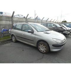 Pretensionneur de ceinture avant droit PEUGEOT 206
