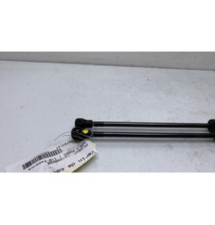 Verin de coffre PEUGEOT 208 1