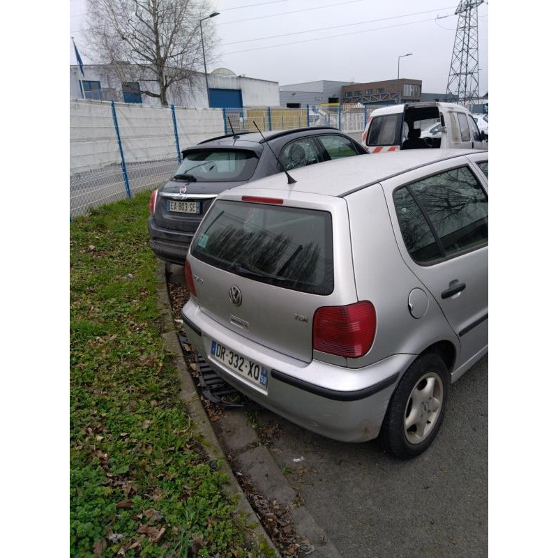 Porte avant droit VOLKSWAGEN POLO 3 Photo n°7