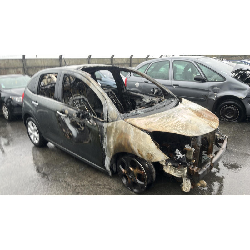 Feu arriere secondaire droit (feux) CITROEN C3 2 Photo n°4