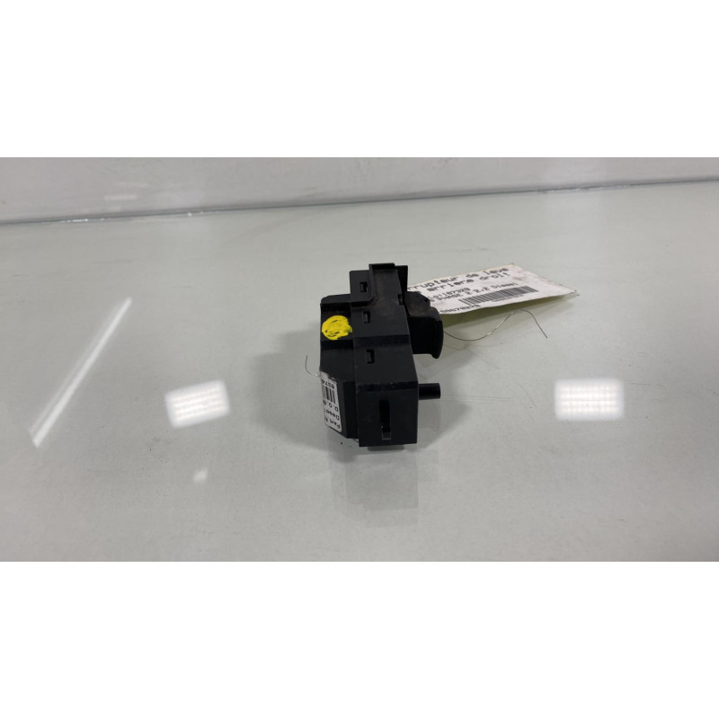 Interrupteur de leve vitre arriere droit HONDA CIVIC 8 Photo n°3