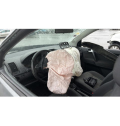 Serrure avant droit VOLKSWAGEN POLO 4