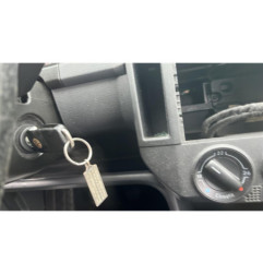 Serrure avant droit VOLKSWAGEN POLO 4