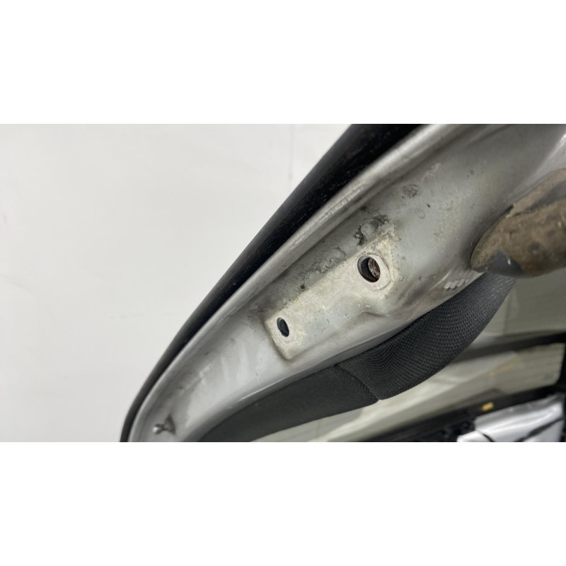 Malle/Hayon arriere AUDI A2 Photo n°4
