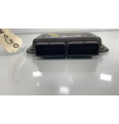 Calculateur moteur RENAULT CLIO 2