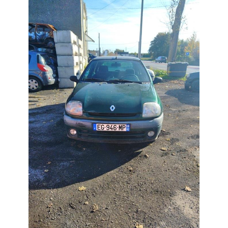 Calculateur moteur RENAULT CLIO 2 Photo n°13
