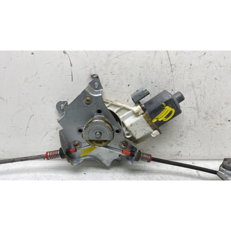 Leve vitre electrique avant gauche NISSAN MICRA 3 Photo n°2