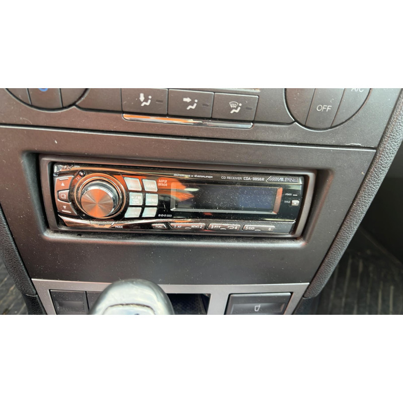 Malle/Hayon arriere FORD MONDEO 2 Photo n°9