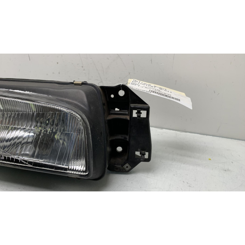 Optique avant principal droit (feux)(phare) MAZDA 323 4 Photo n°4