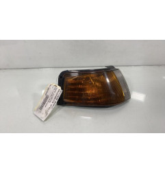 Optique avant secondaire droit (feux)(clignotant) MAZDA 323 4 Photo n°1
