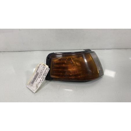 Optique avant secondaire droit (feux)(clignotant) MAZDA 323 4 Photo n°1