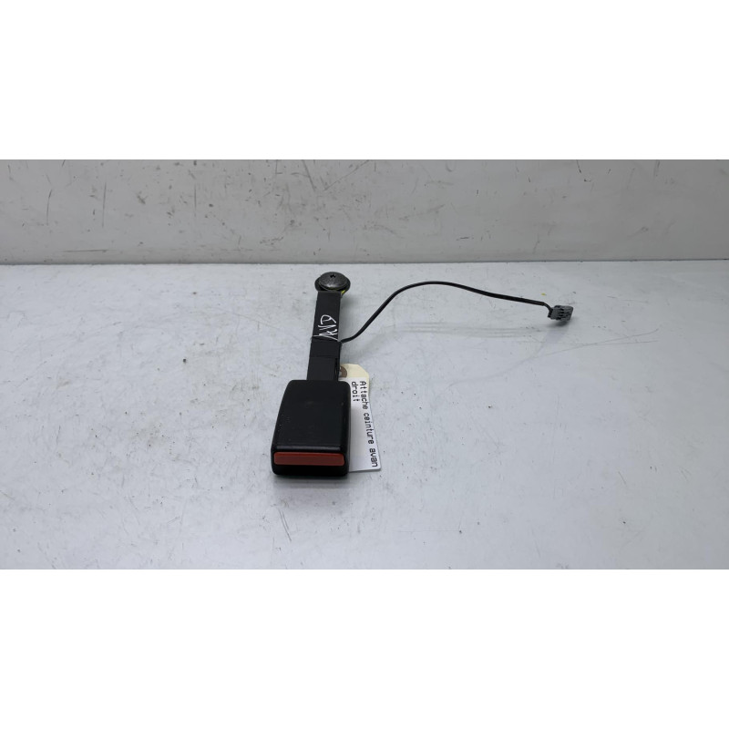 Attache ceinture avant droit RENAULT CLIO 4 Photo n°1