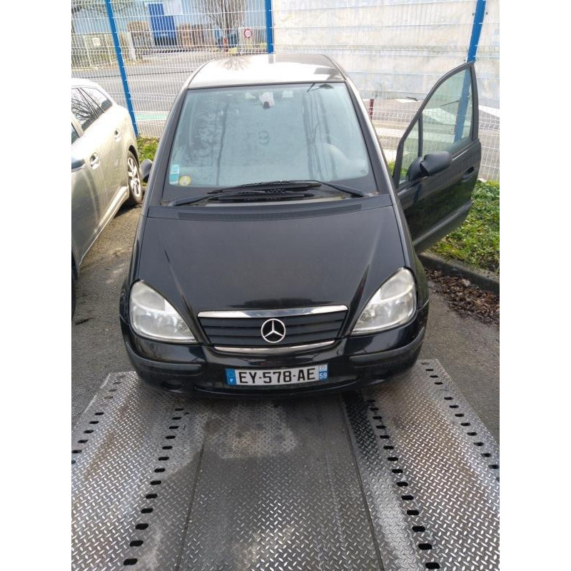 Feu arriere principal droit (feux) MERCEDES CLASSE A 168 Photo n°9