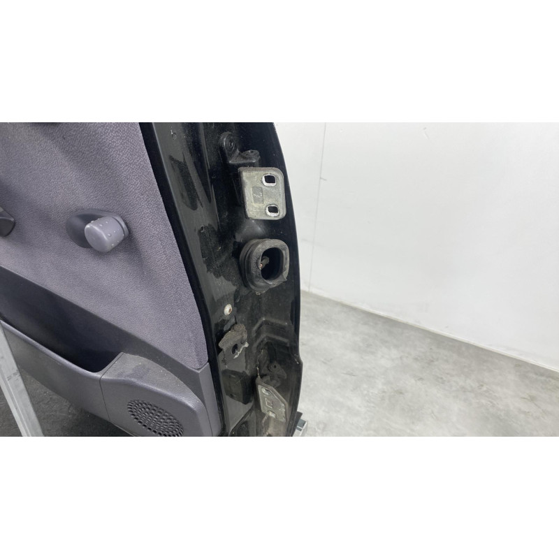 Porte arriere gauche MERCEDES CLASSE A 168 Photo n°4