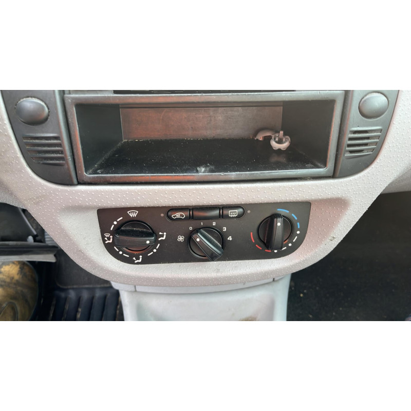 Serrure avant droit CITROEN C3 1 Photo n°10