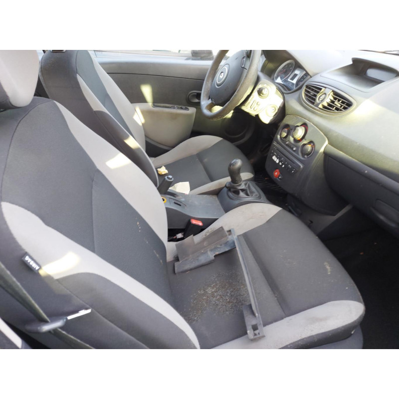Poignee interieur avant droit RENAULT CLIO 3 Photo n°14