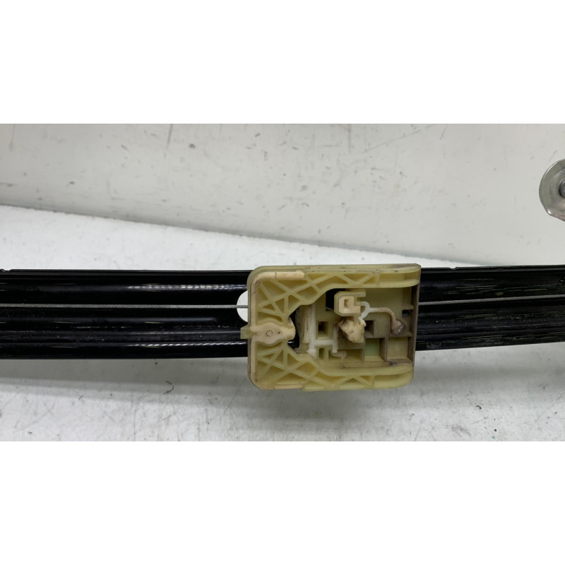 Leve vitre electrique avant gauche VOLKSWAGEN GOLF 7 Photo n°3