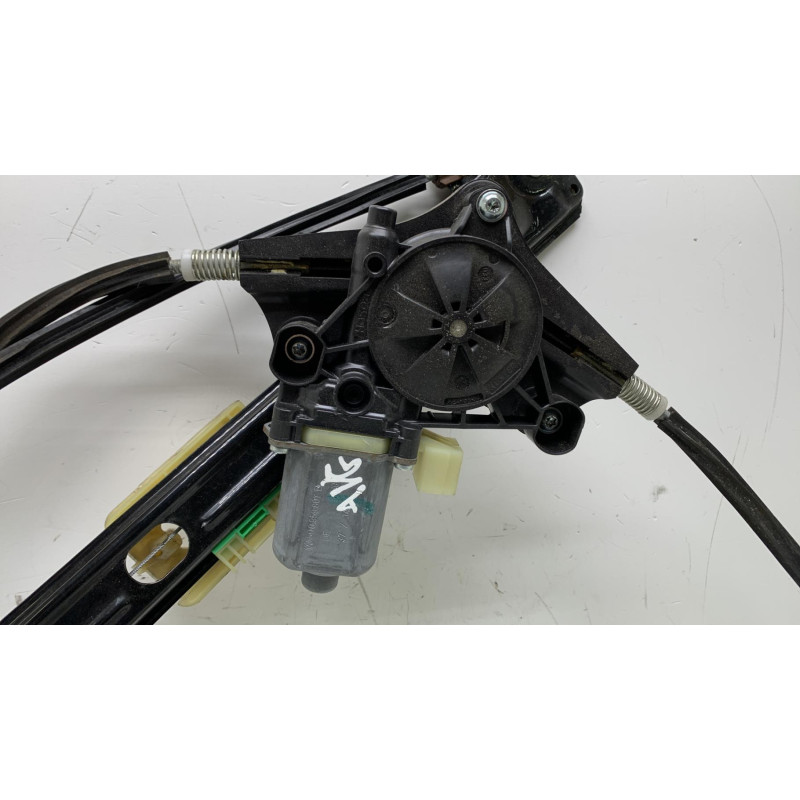 Leve vitre electrique avant gauche VOLKSWAGEN GOLF 7 Photo n°4