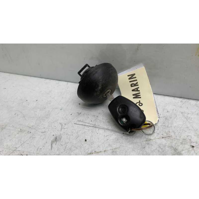 Bouchon de carburant DACIA LODGY Photo n°2