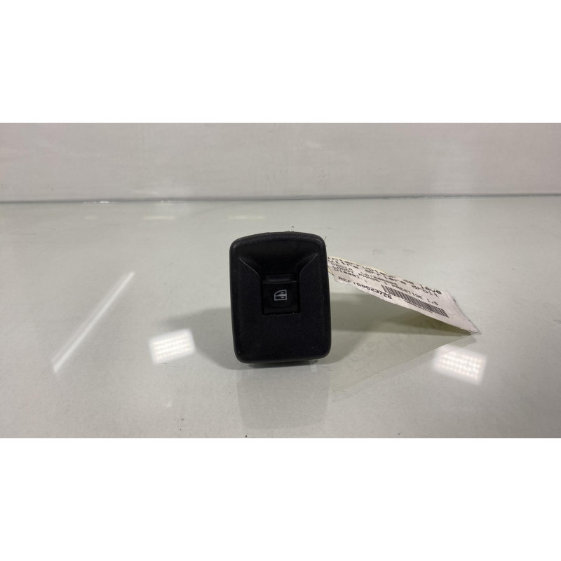 Interrupteur de leve vitre arriere droit DACIA LODGY Photo n°3