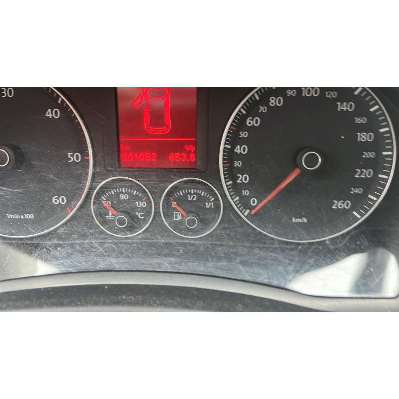 Feu arriere secondaire droit (feux) VOLKSWAGEN GOLF 5 Photo n°6