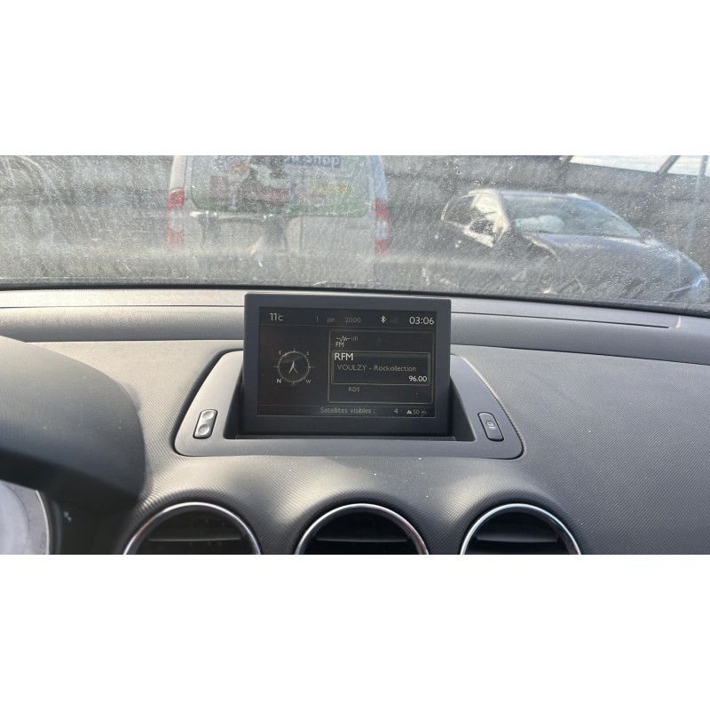 Ecran GPS PEUGEOT 308 1 Photo n°7