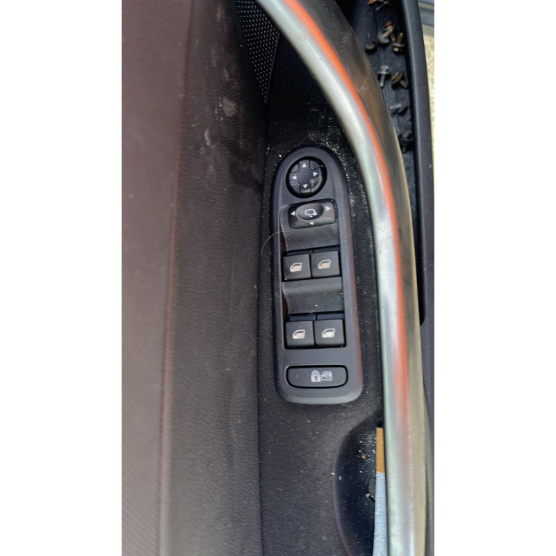 Ecran GPS PEUGEOT 308 1 Photo n°14
