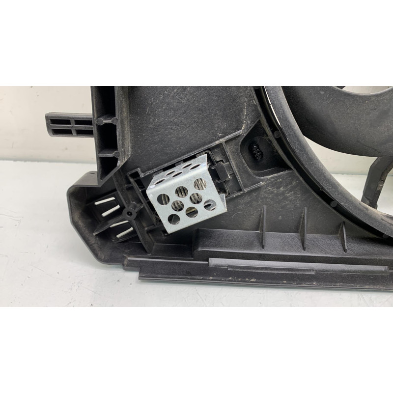 Moto ventilateur radiateur RENAULT CAPTUR 1 Photo n°4