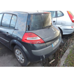 Calculateur moteur RENAULT MEGANE 2